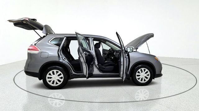 Used 2015 Nissan Rogue S FWD image 20