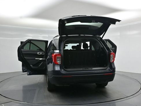Certified 2023 Ford Explorer XLT RWD image 35