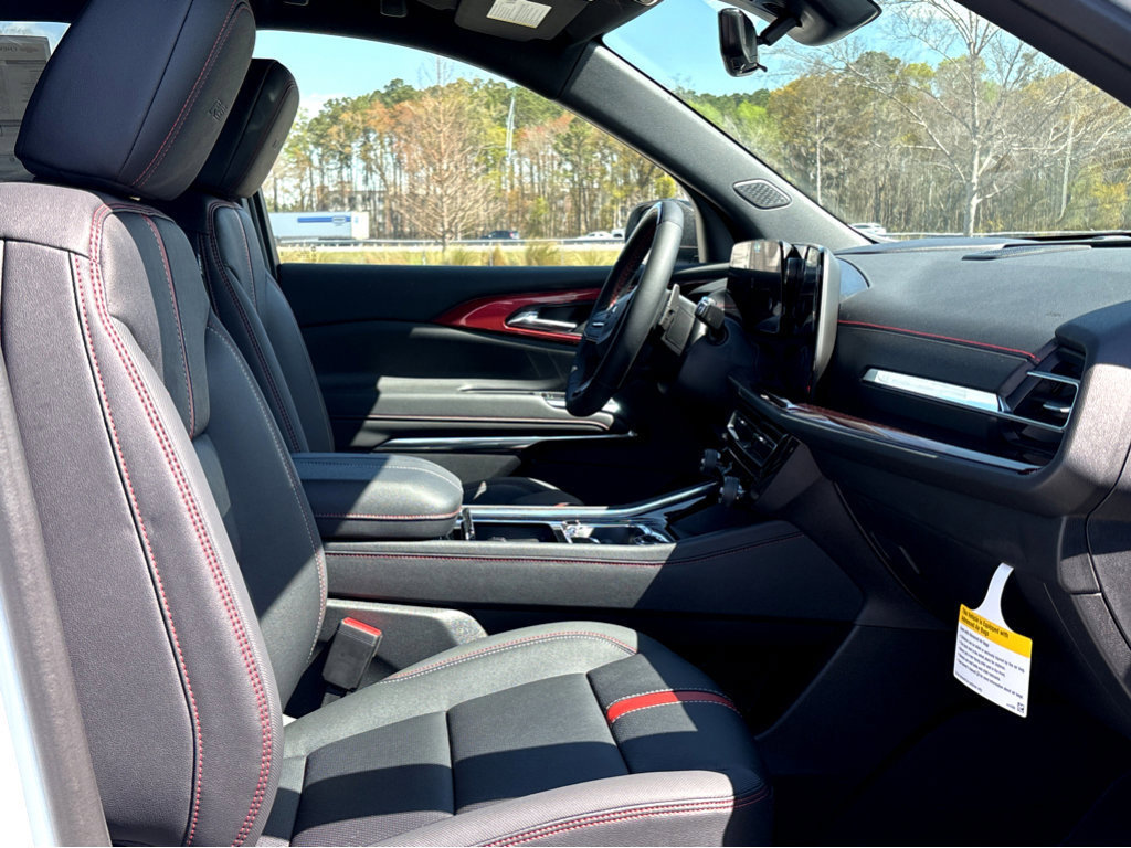 New 2026 Chevrolet Traverse RS FWD image 10