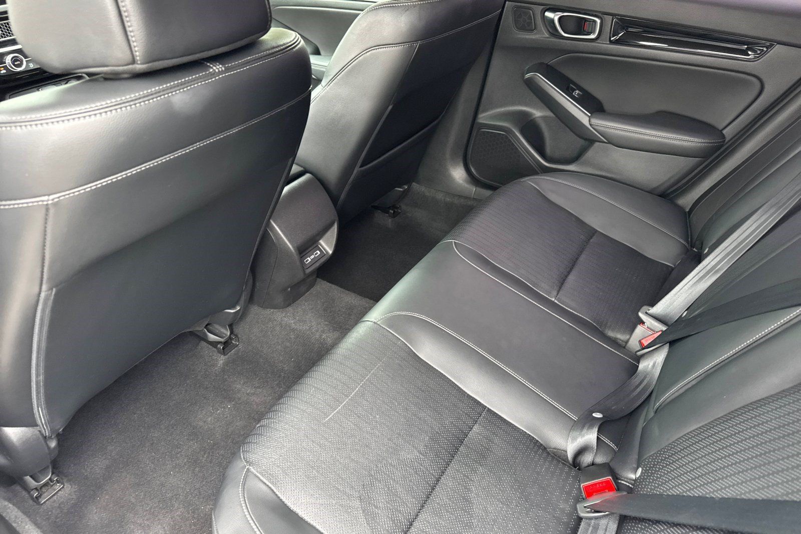 Certified 2022 Honda Civic Touring image 26