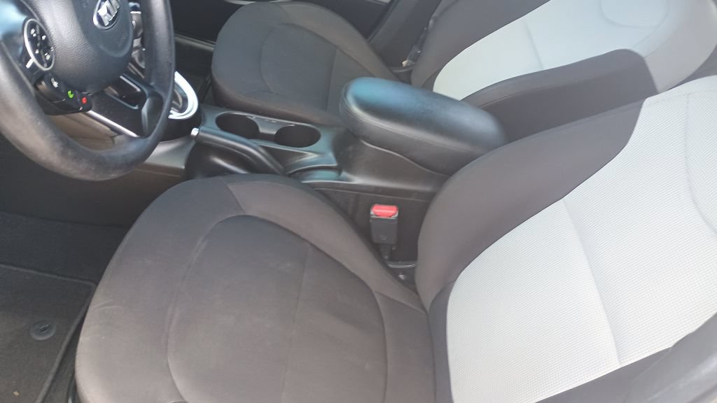 Used 2018 Kia Soul FWD image 9