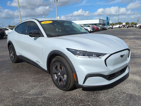 Certified 2023 Ford Mustang Mach-E Select image 2