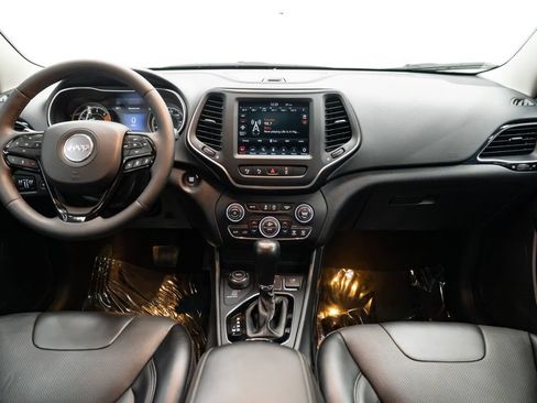Used 2023 Jeep Cherokee Altitude Lux AWD/4WD image 9