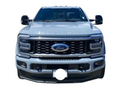 Used 2026 Ford F450 Platinum w/ FX4 Off-Road Package AWD/4WD image 2