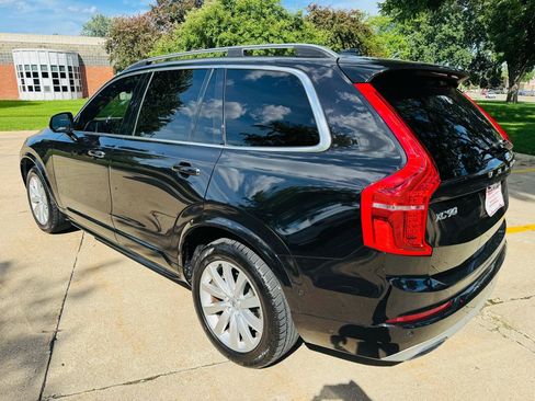 Used 2016 Volvo XC90 T6 Momentum w/ Momentum Plus Package AWD/4WD image 5