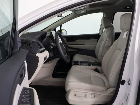 New 2026 Honda Odyssey EX-L image 5