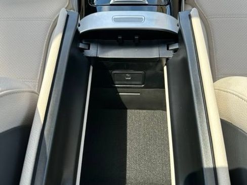 New 2026 Mercedes-Benz C 300 4MATIC Sedan image 31