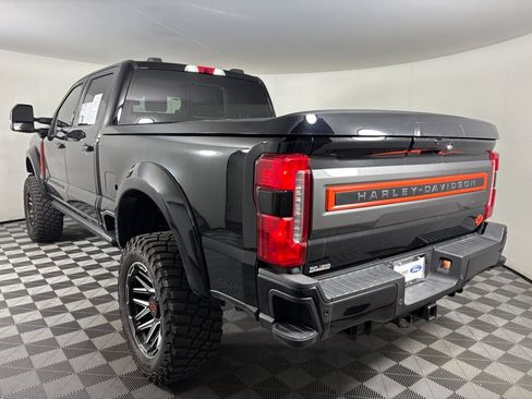 Used 2026 Ford F250 Lariat w/ Black Appearance Package AWD/4WD image 5