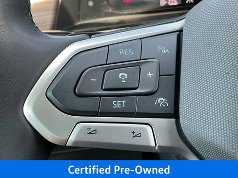 Used 2025 Volkswagen Atlas SEL Premium R-Line AWD/4WD image 34