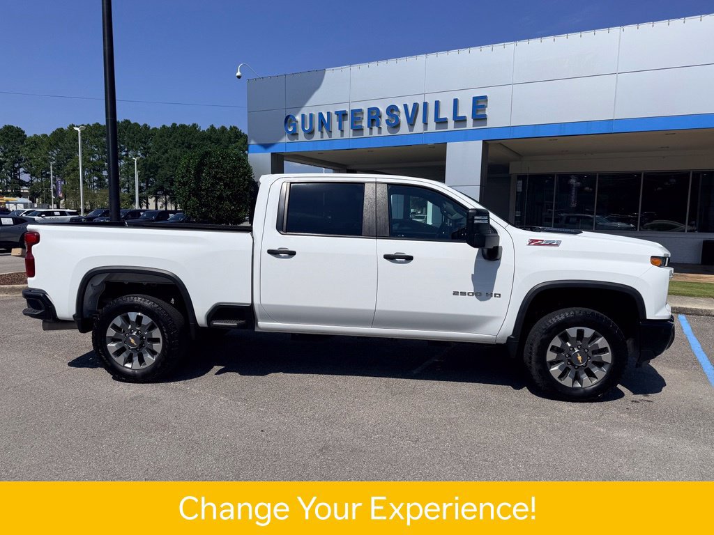 Used 2025 Chevrolet Silverado 2500 Custom w/ Custom Value Package AWD/4WD image 4