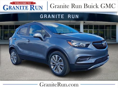 Used 2019 Buick Encore Preferred image 1
