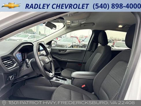 Used 2024 Ford Escape Active image 12