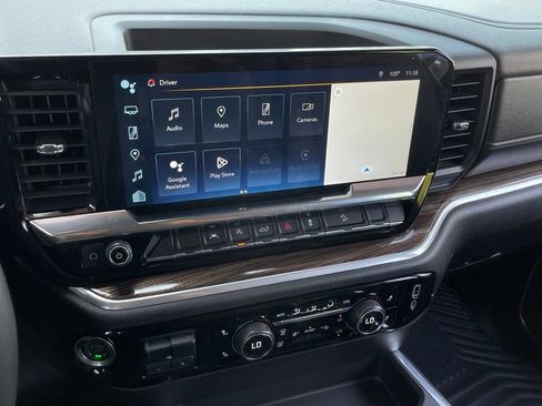 Used 2025 Chevrolet Silverado 1500 RST w/ Z71 Off-Road Package AWD/4WD image 16