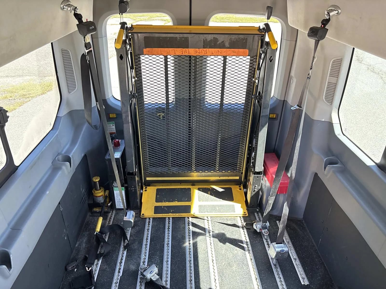 Used 2017 Ford Transit 350 XL RWD image 15