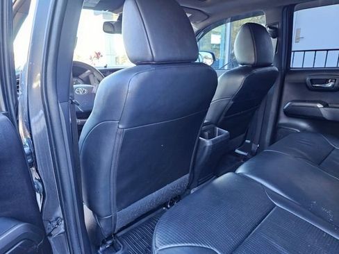 Used 2020 Toyota Tacoma TRD Off-Road w/ TRD Premium Off Road Package image 20