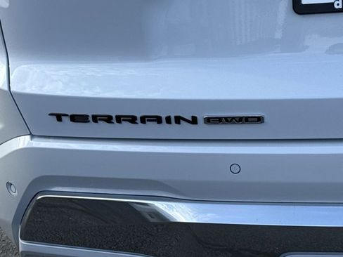 New 2026 GMC Terrain Denali image 10