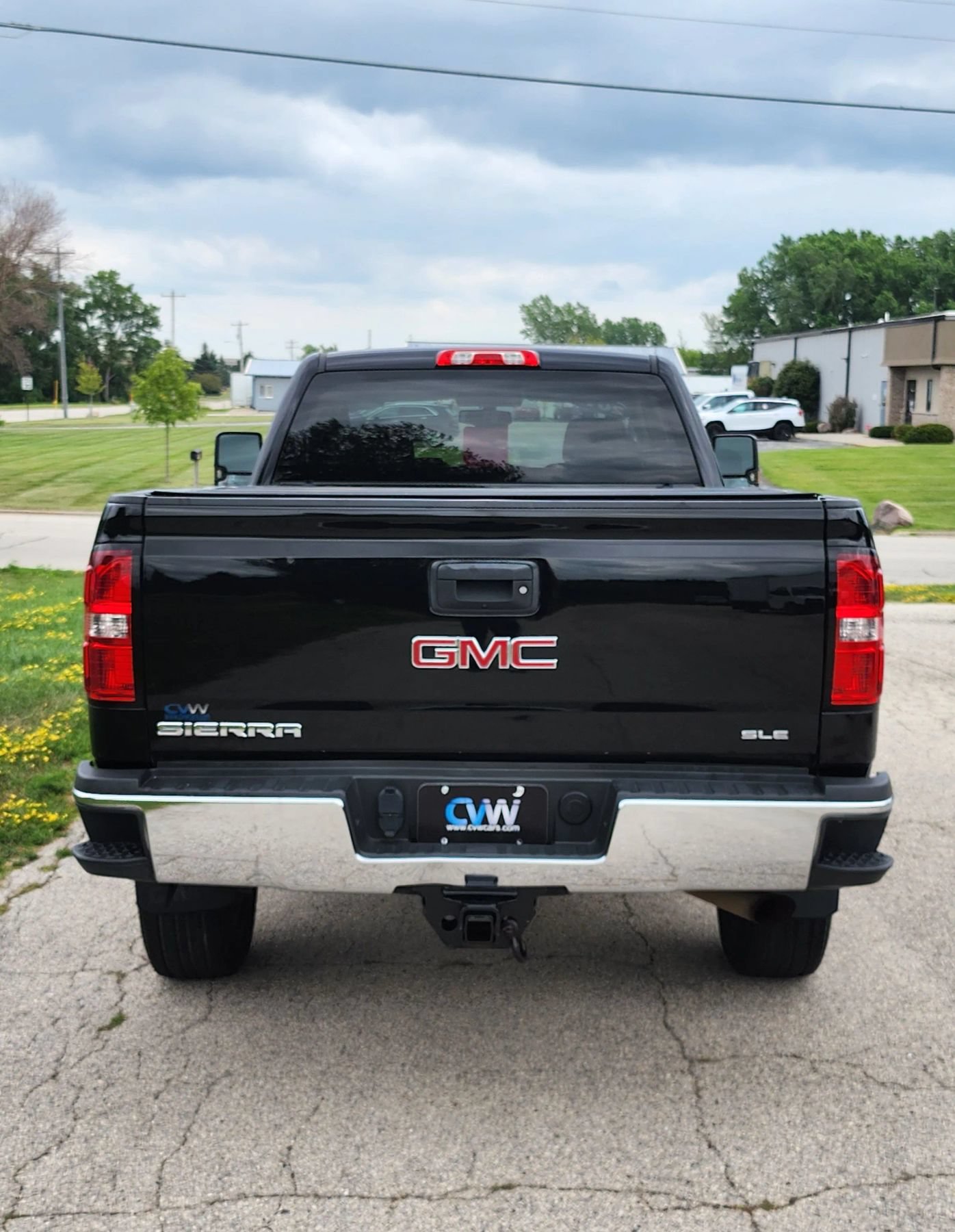 Used 2019 GMC Sierra 2500 SLE w/ Suspension Package, Off-Road AWD/4WD image 11