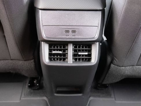 Used 2025 Chevrolet Equinox LT w/ Safety and Technology Package image 15