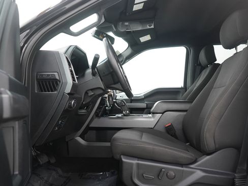 Used 2019 Ford F150 XLT w/ Equipment Group 302A Luxury image 24