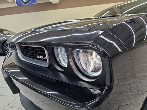 Used 2010 Dodge Challenger SRT8 w/ SRT Option Group II RWD image 10