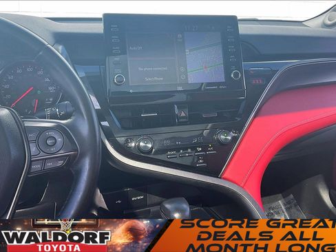 Used 2022 Toyota Camry XSE w/ Navigation Package image 7