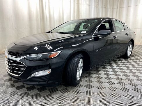 Used 2022 Chevrolet Malibu LS image 9