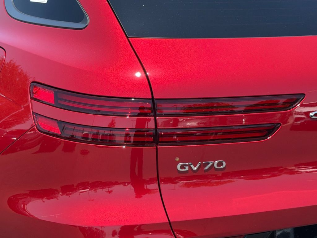 New 2026 Genesis GV70 3.5T Sport Advanced AWD/4WD image 27