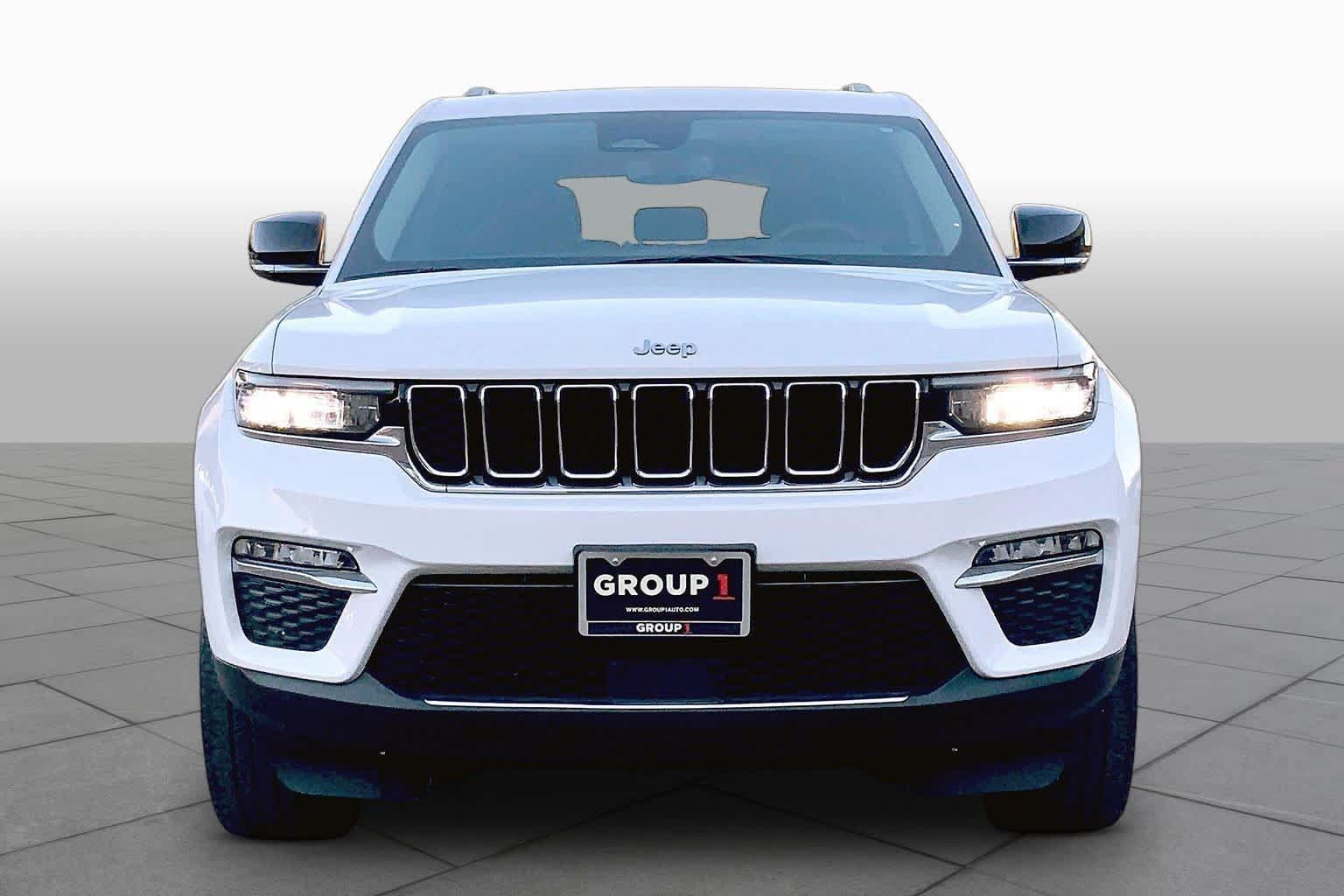 Used 2022 Jeep Grand Cherokee Limited 4xe AWD/4WD image 4
