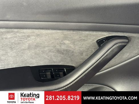 Used 2018 Tesla Model 3 Mid Range RWD image 12