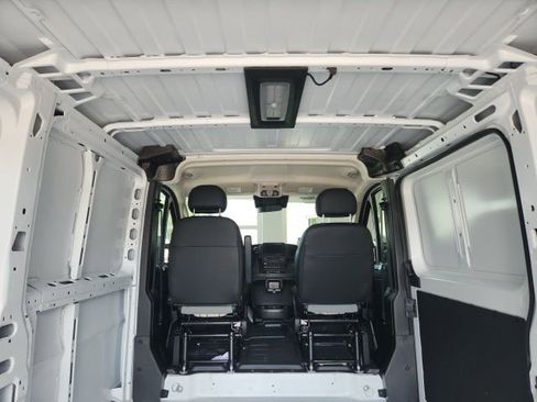 New 2025 RAM ProMaster 1500 w/ Convenience Group FWD image 15