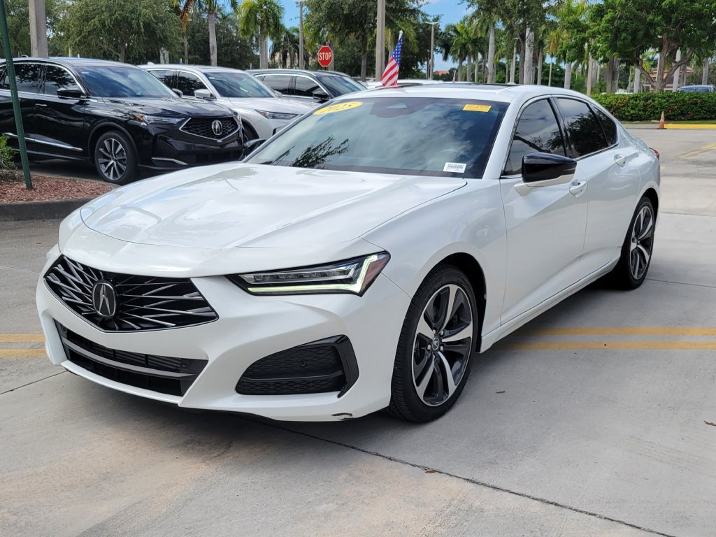 Used 2025 Acura TLX w/ Technology Package FWD image 3