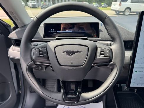 New 2025 Ford Mustang Mach-E Select w/ Comfort Package Lite image 22