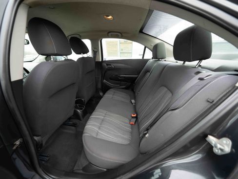 Used 2015 Chevrolet Sonic LT image 23