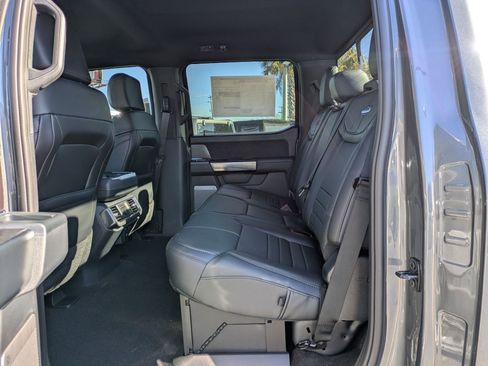 New 2025 Ford F150 Platinum w/ FX4 Off-Road Package image 16