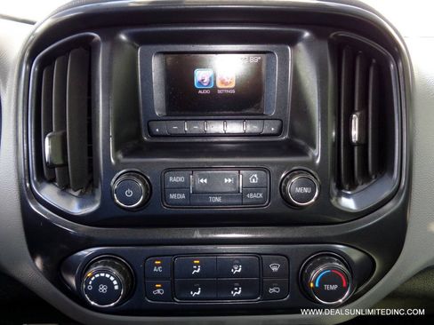 Used 2017 Chevrolet Colorado W/T w/ WT Convenience Package AWD/4WD image 11
