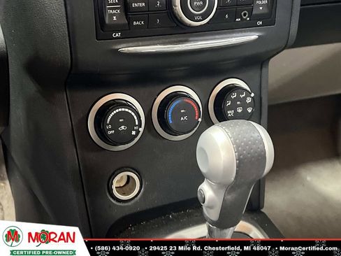 Used 2013 Nissan Rogue S image 21