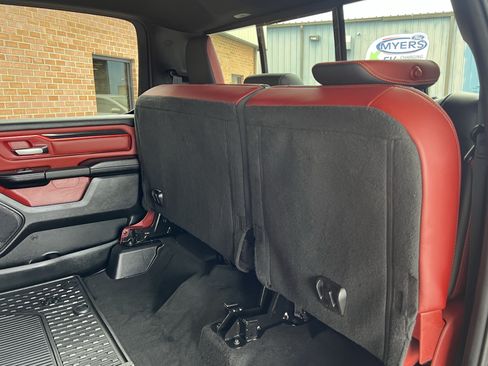 Used 2019 RAM 1500 Rebel AWD/4WD image 25