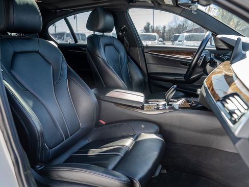 Used 2017 BMW 540i image 32