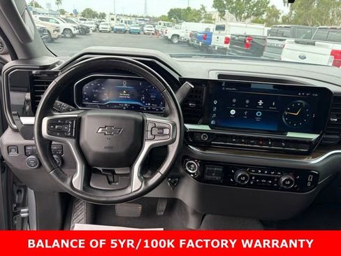 Used 2024 Chevrolet Silverado 1500 RST AWD/4WD image 17