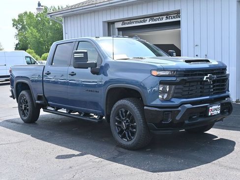 New 2026 Chevrolet Silverado 2500 Custom w/ Custom Value Package AWD/4WD image 2