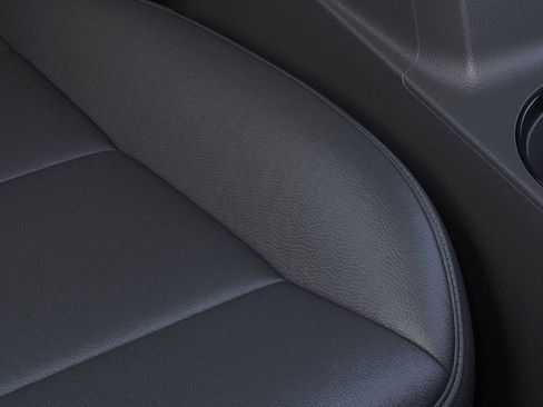 New 2025 Chevrolet Colorado LT w/ LT Convenience Package image 21