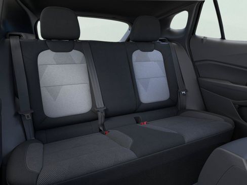 New 2026 Chevrolet Trax RS w/ Driver Confidence Package FWD image 17