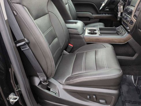 Used 2018 GMC Sierra 1500 Denali image 21