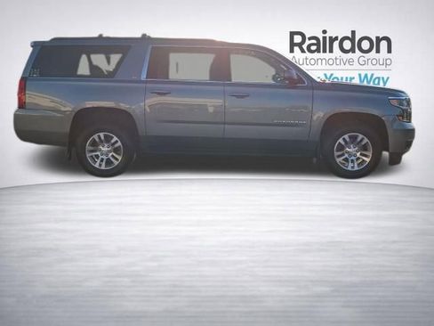 Used 2019 Chevrolet Suburban LT image 9