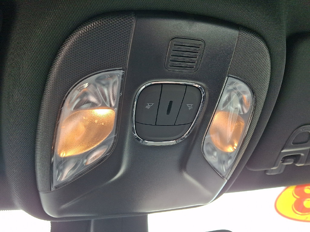 Used 2023 Jeep Compass Latitude AWD/4WD image 23
