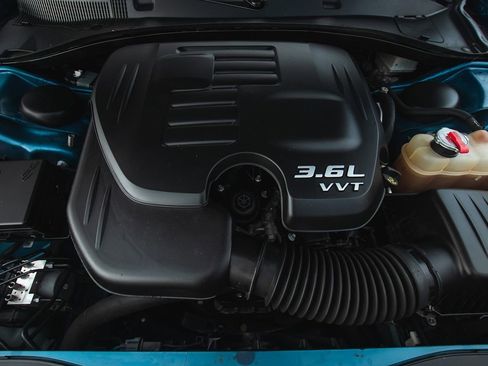 Used 2020 Dodge Charger GT image 31