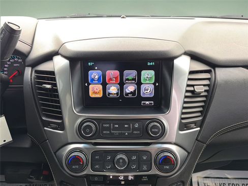 Used 2017 Chevrolet Tahoe LT image 18