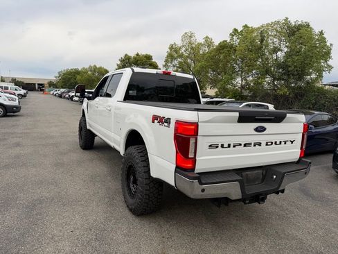 Used 2020 Ford F250 Lariat w/ Lariat Ultimate Package image 4