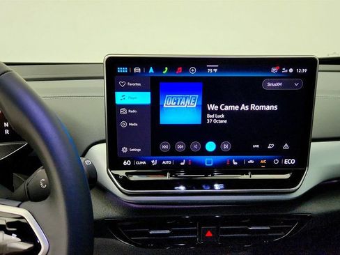 Used 2025 Volkswagen ID.4 Pro RWD image 17