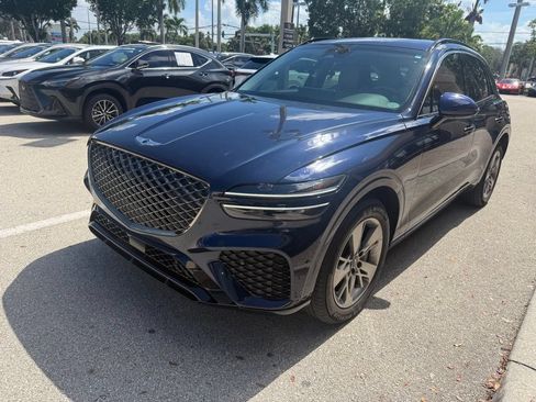 Used 2022 Genesis GV70 3.5T Sport w/ Sport Advanced Package AWD/4WD image 5